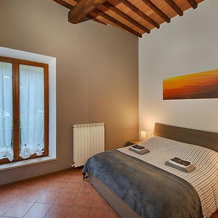 Casazappa - In Centro A Piedi, Parcheggio E Giardino Privato Siena Exterior foto